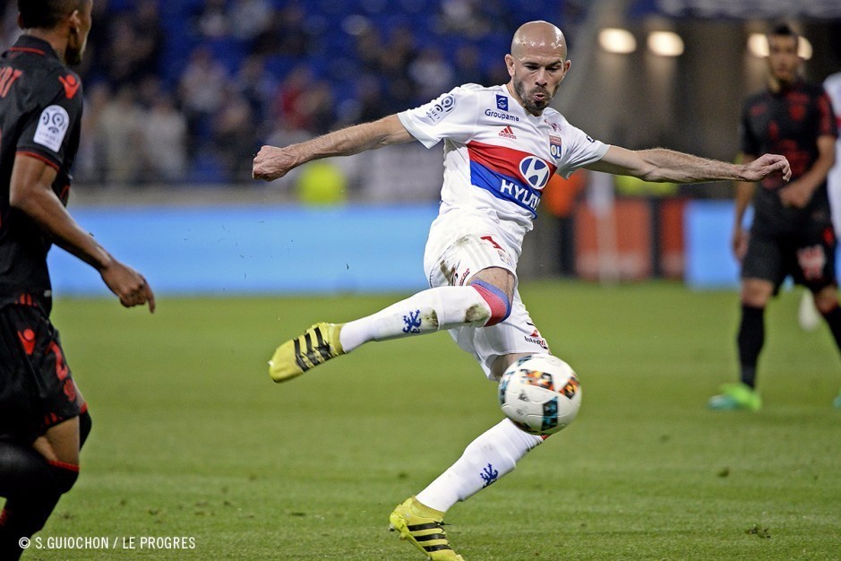 里程碑夜费城76人造点机会；法甲加时末段刷纪录；悬念犹存；训练强度明显提升